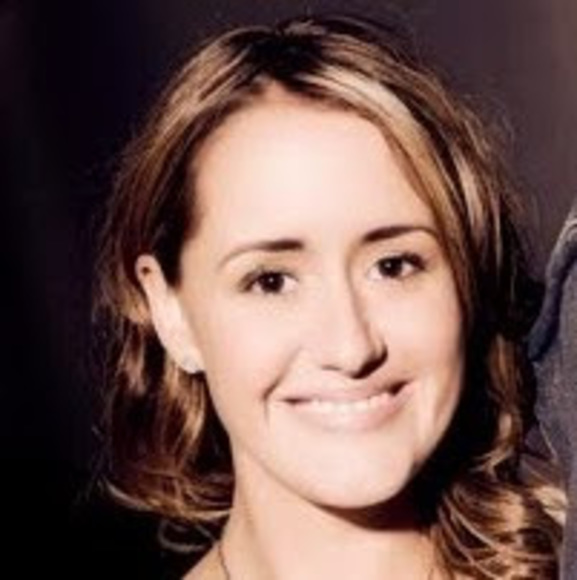 Meet your Posher, Sarah - Picture 1 of 1